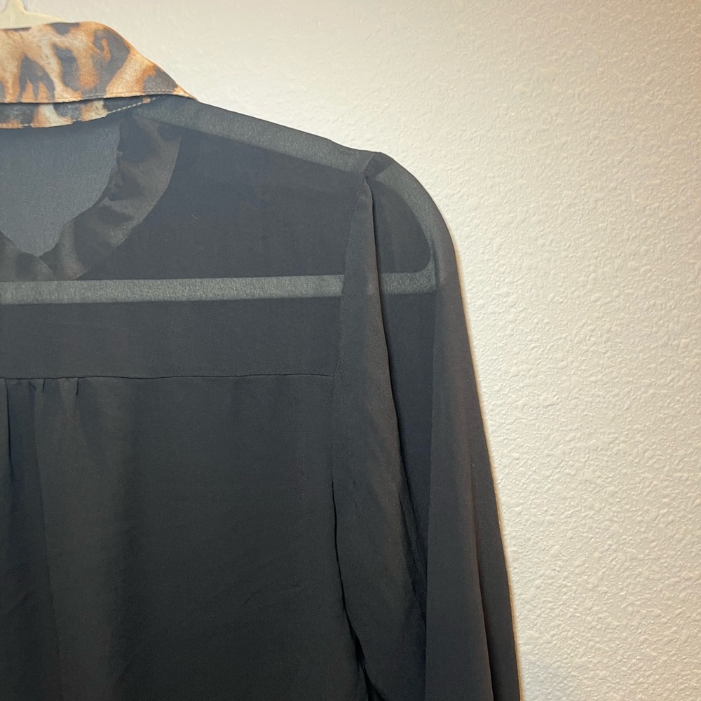 Forever 21 Black Animal Print See-through Top Size S - Picture 8 of 8